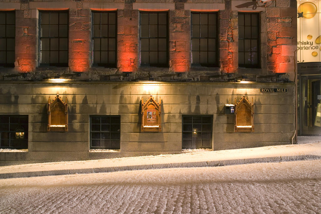 The Witchery By The Castle Единбург Екстериор снимка