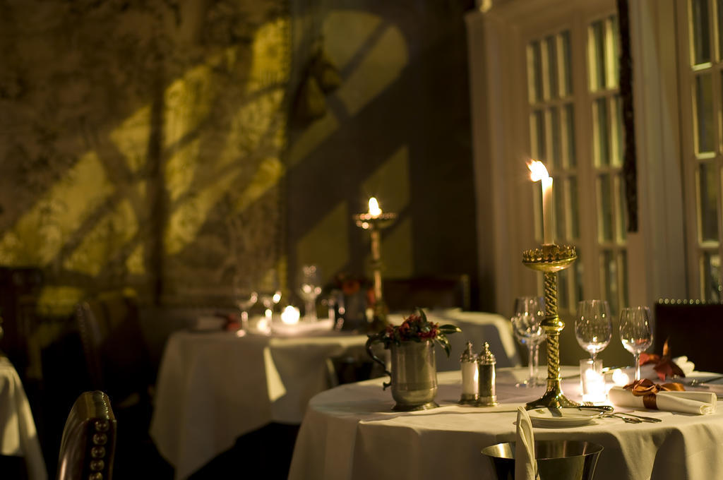 The Witchery By The Castle Единбург Екстериор снимка